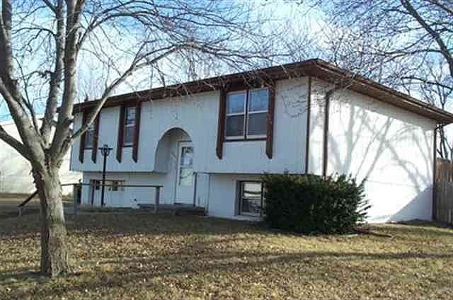 2601 Ella St Beatrice NE 68310 Zillow