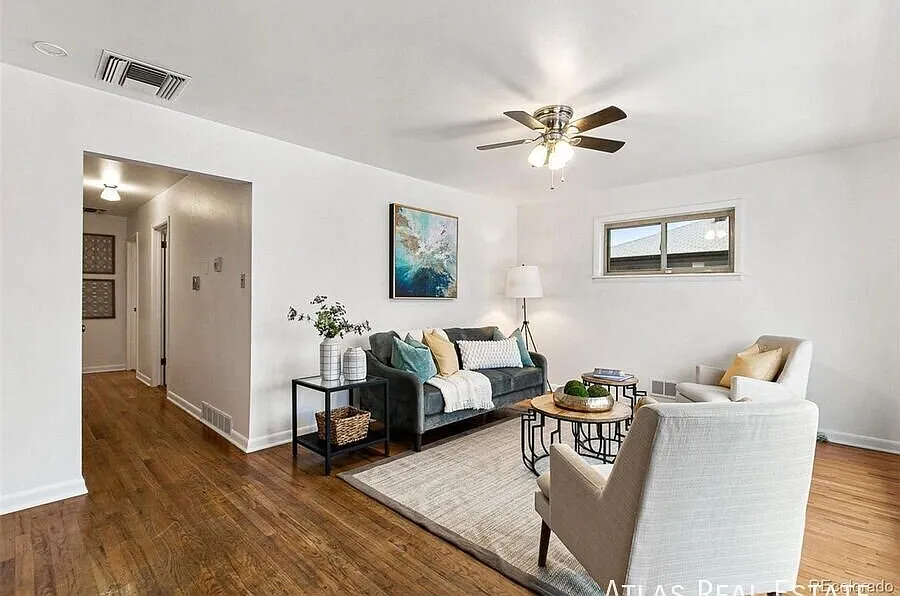 Bright, Spacious, and Full of Character Your Perfect Denver Home Awaits! — Photo 4