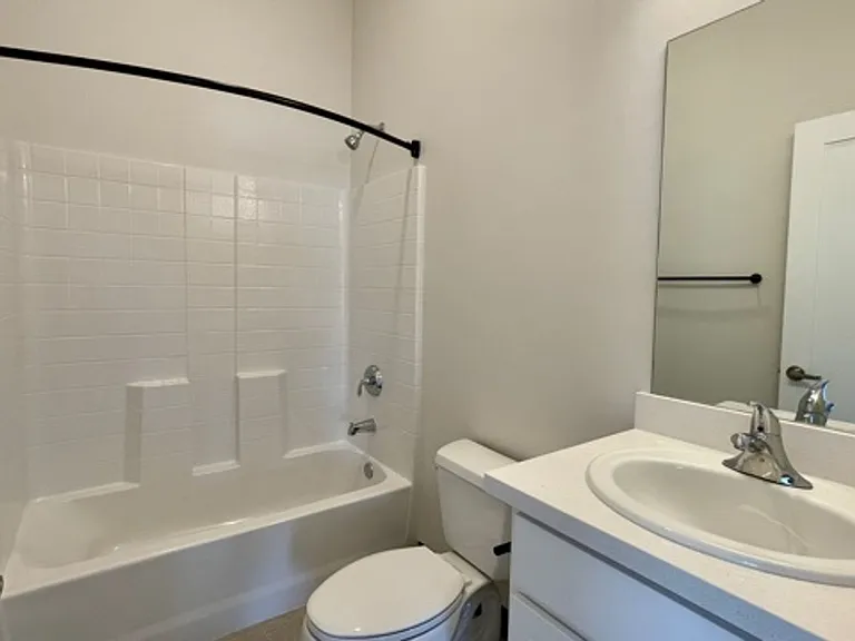 3680 Broad St #204 — Photo 8