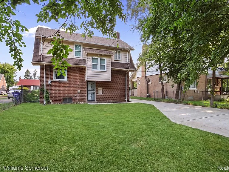23525 Kress St — Photo 21