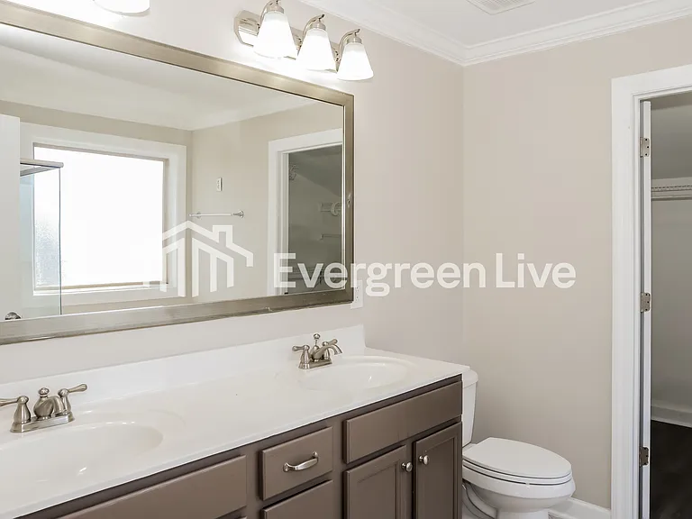 107 Properzi Way SW — Photo 9