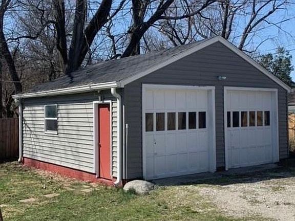 Huge 2-Car Garage with Automatic Openers