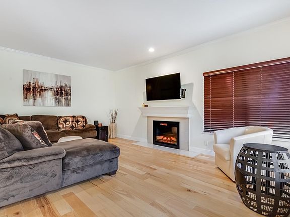 4th image of 425 N El Camino Real Unit 101