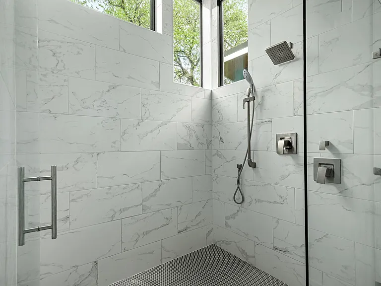 1407 Parkinson Dr #1 — Photo 18