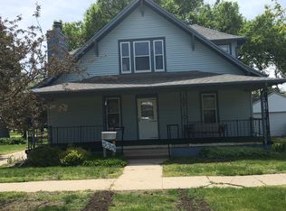 535 W 6th St, York, NE 68467