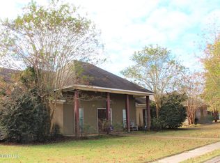 101 Lynwood Ct, Canton, MS 39046