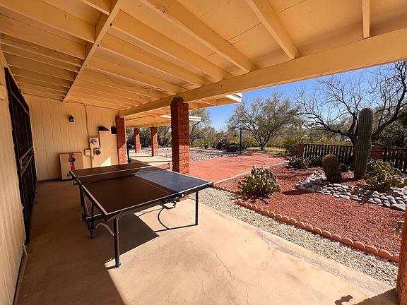 2nd image of 6811 N Tivoli Pl
