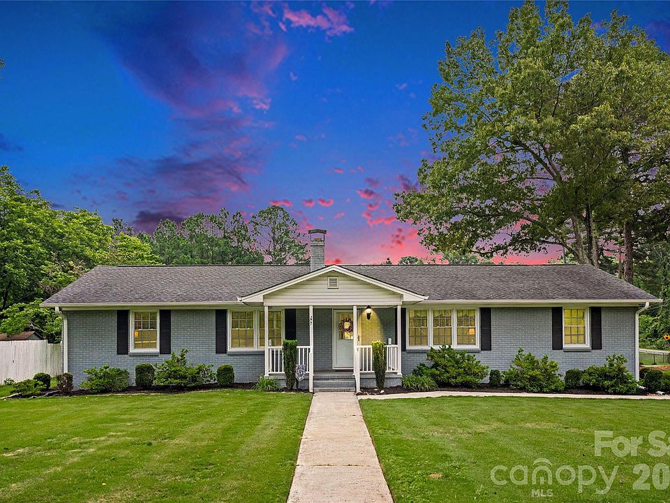 1st image of 277 Westerwood Dr