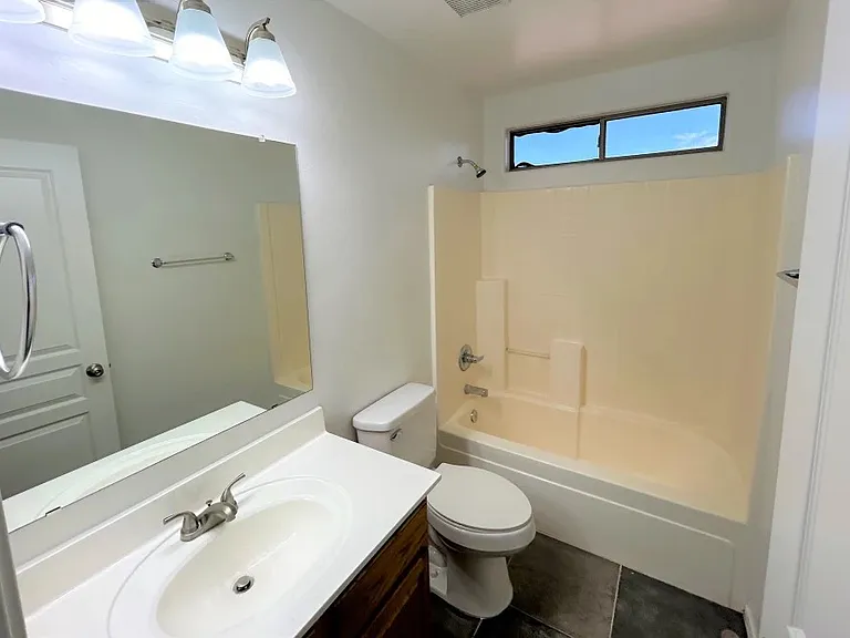 2419 W Maldonado Rd #2-10 — Photo 11