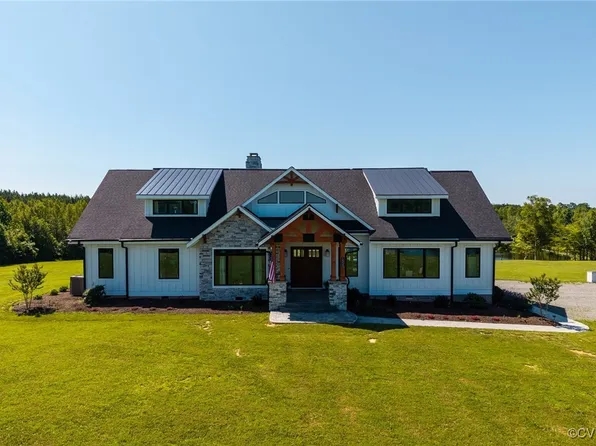 1 Cross County Rd, Mineral, VA 23117