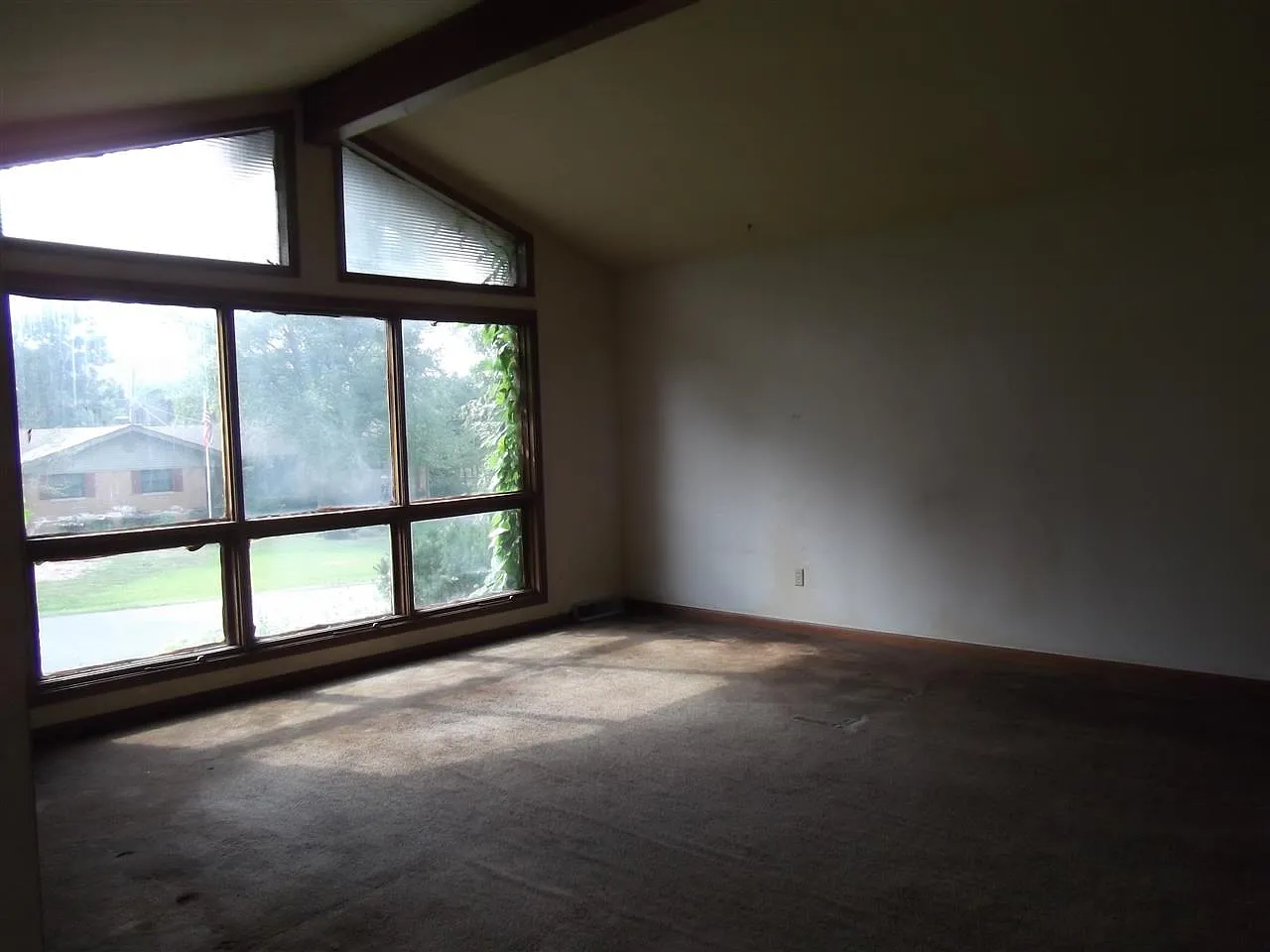 2515 S Hickory Leaf Dr photo 1