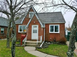 101 Kilbourne Rd, Cheektowaga, NY 14225