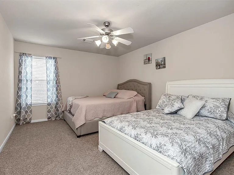 5915 Estonia Ct — Photo 26