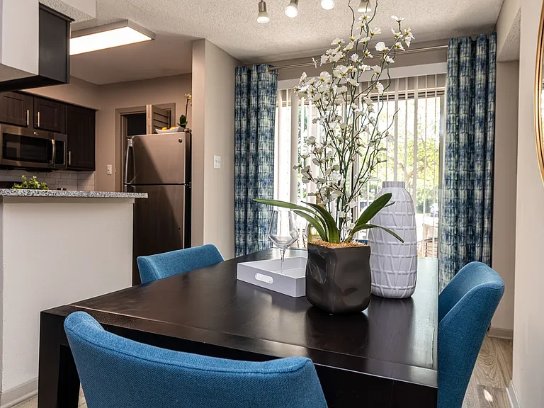 Dining area decor