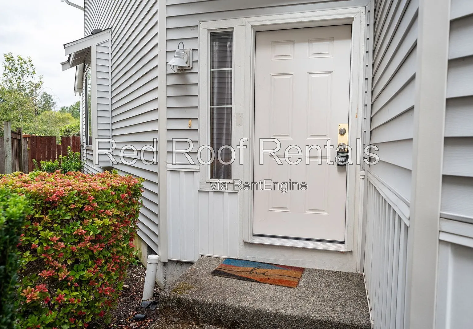 3 bed, 2.5 bath, 1572 sqft, $2,450 — Photo 4