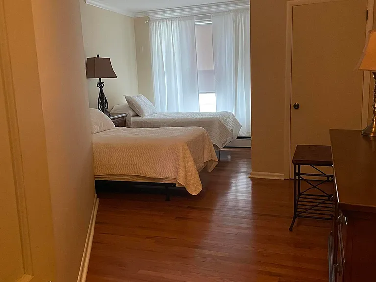 18 Ocean Ave — Photo 28