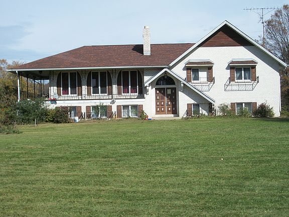 Front of the house 