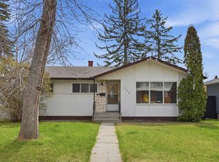 140 NW Fyffe Rd SE, Calgary, AB T2H 1C1