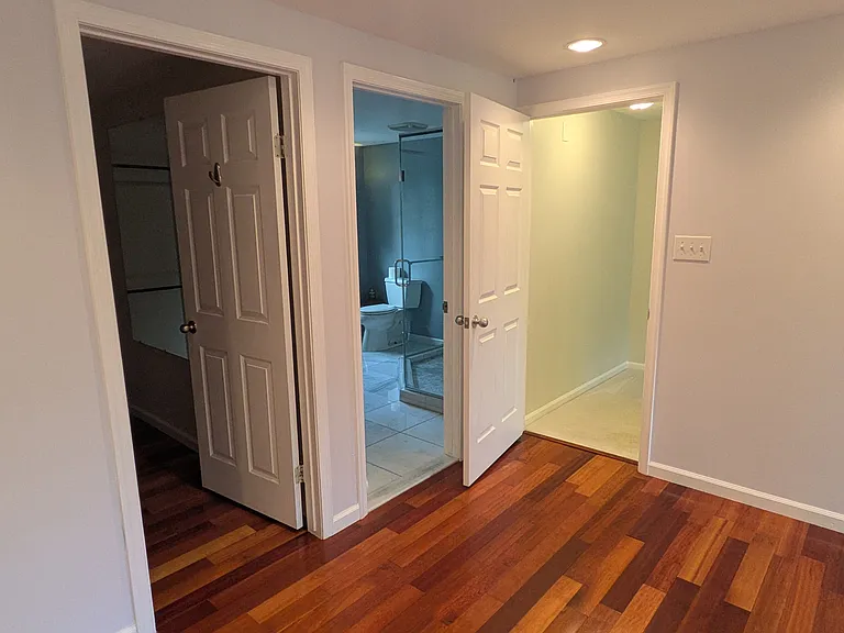 Streamvale Cir — Photo 34
