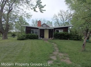 5008 Paris Rd, Columbia, MO 65202