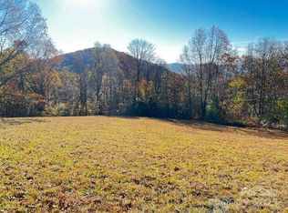 117 Autumn Sky Dr, Hendersonville, NC 28792