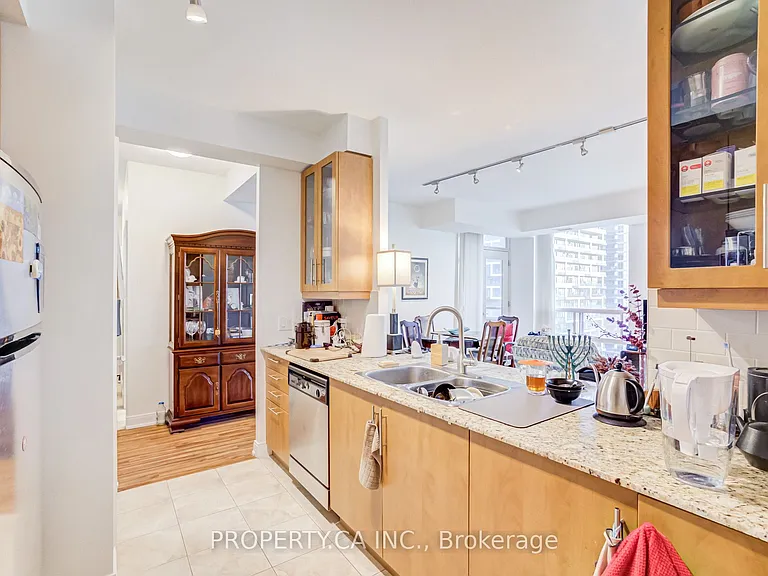 88 Broadway Ave #1407 — Photo 20