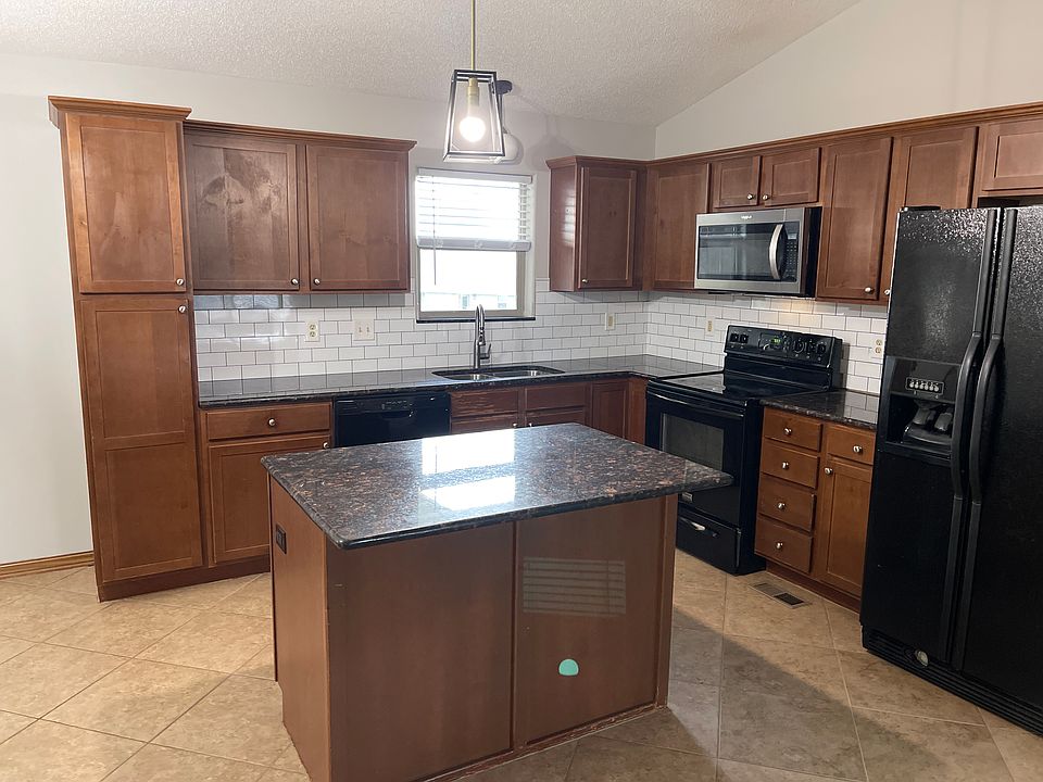 1st image of 12604 E Willowgreen Cir