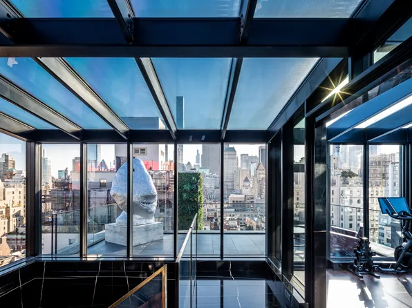 11 East 68th Street image 18 of 19