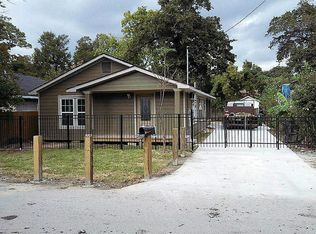 7221 Cowart St, Houston, TX 77020