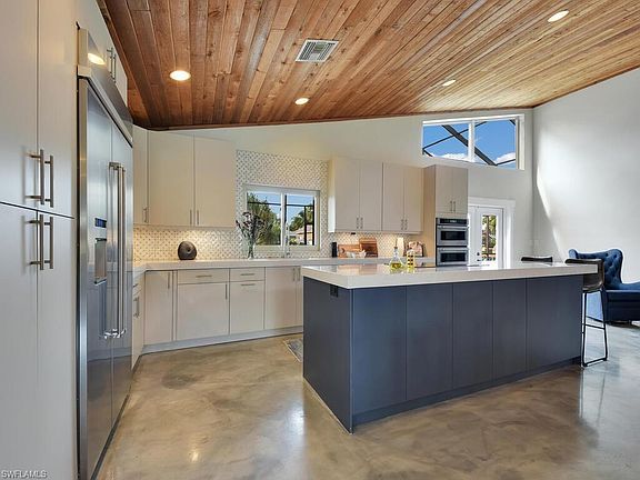 2nd image of 5006 SW 8th Ct