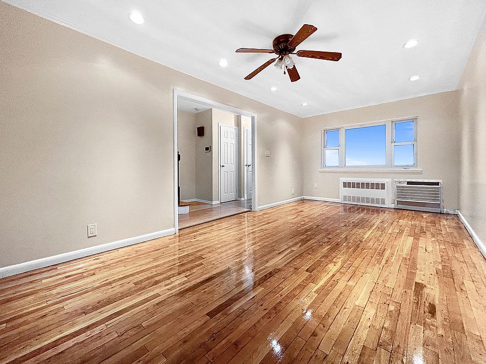 1st image of 610 E 79th St #1