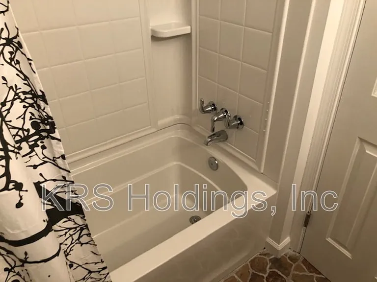 1330 Rica Ct — Photo 13