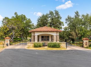 707 Moonlight Bay Dr, Spicewood, TX 78669