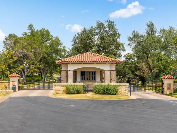 707 Moonlight Bay Dr, Spicewood, TX 78669