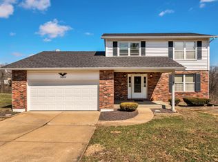 5059 Lancelot Ln, High Ridge, MO 63049