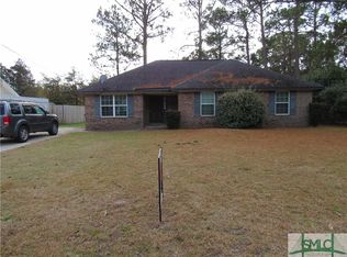 137 Deann Dr, Hinesville, GA 31313