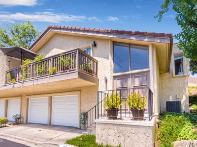 15 N Sparrowhawk Ln, Oak Park, CA, 91377