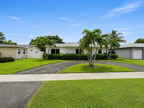 5th image of 7804 SW 6th Court