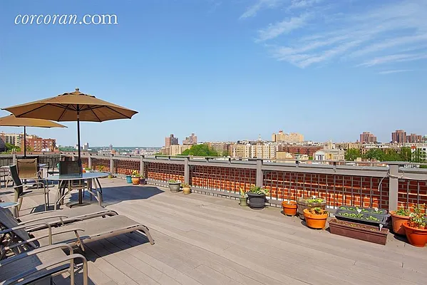 Sold by Corcoran | media 14
