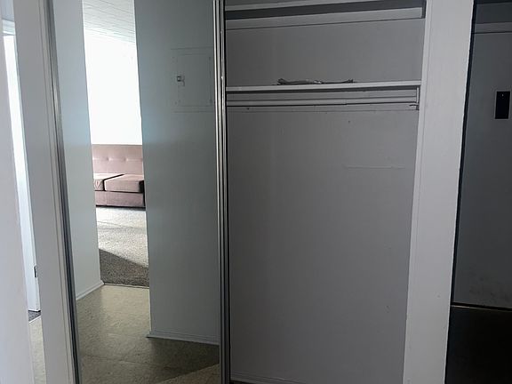 4th image of 711 Arch St APT 205
