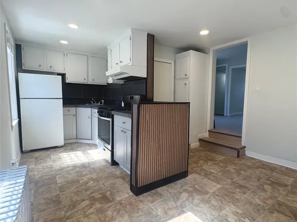249 N Macquesten Pkwy Floor 2, Mount Vernon, NY 10550