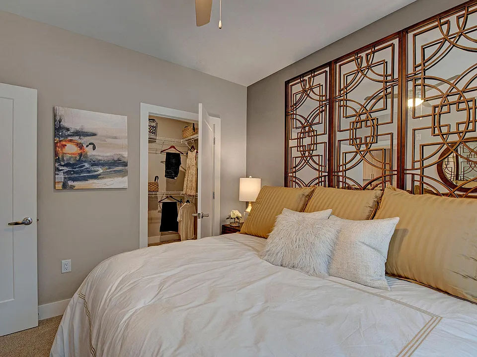 Large Bedroom with Neutral Background