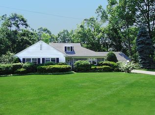 300 Glendale Rd, Scarsdale, NY 10583