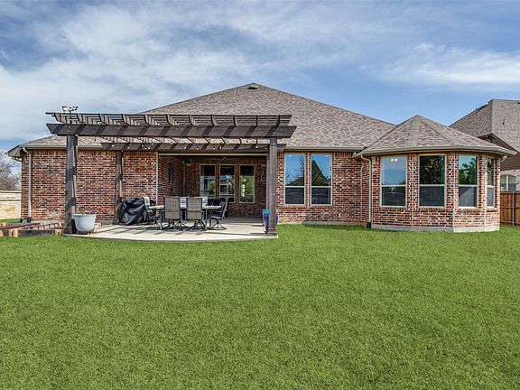 4th image of 8013 Three Forks Trl