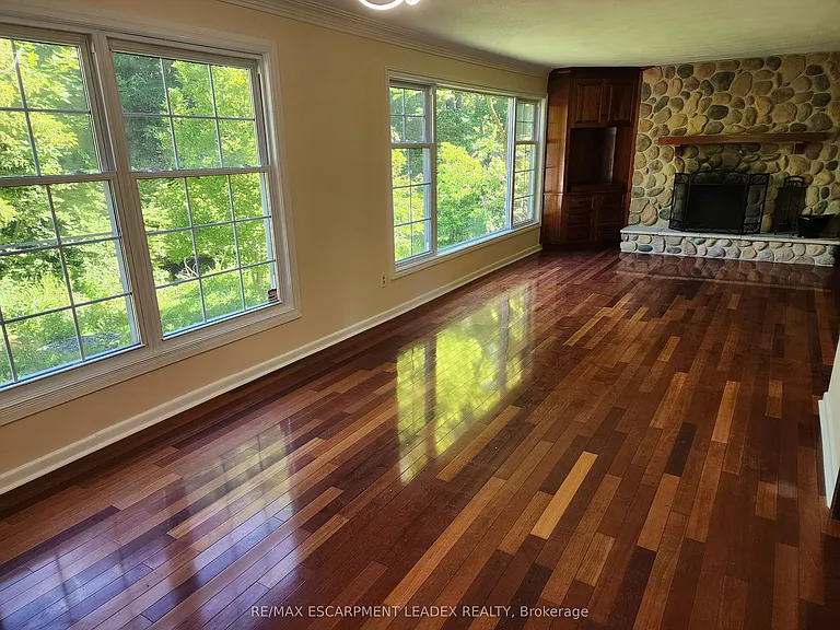 15 Saint Anns Ct — Photo 11