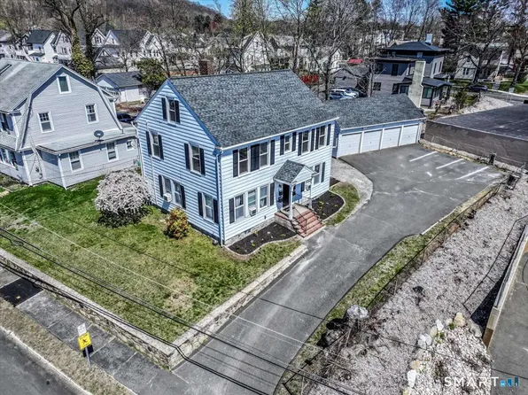 3 Ninth Avenue, Danbury, CT 06810