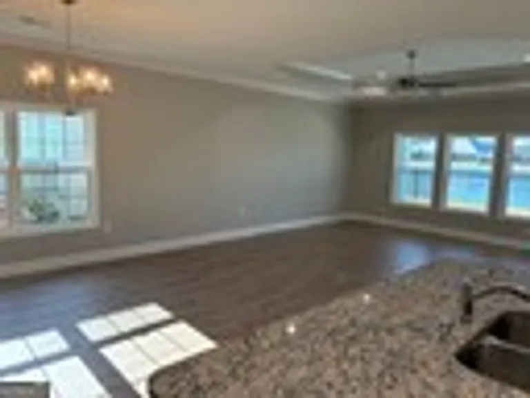 223 The Villas Way — Photo 14