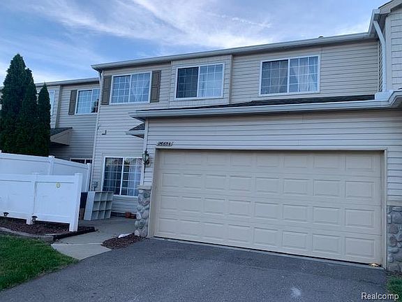 2nd image of 26654 Kirkway Cir
