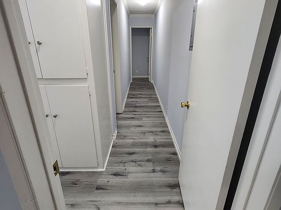 5th image of 1518 Hazelwood Ave #15184