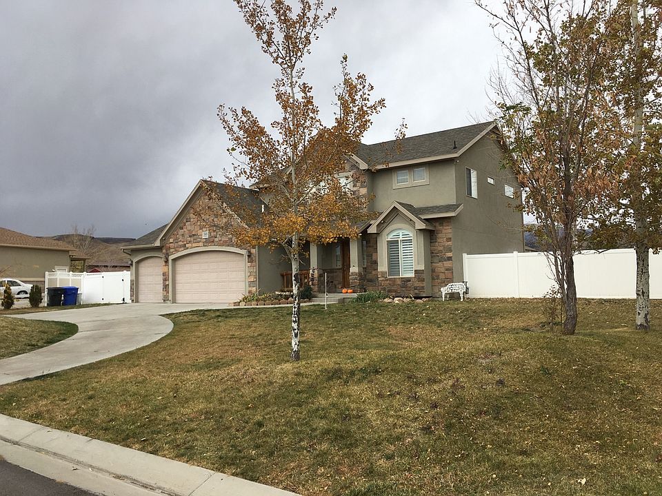 1st image of 13638 S Grand Trotter Way